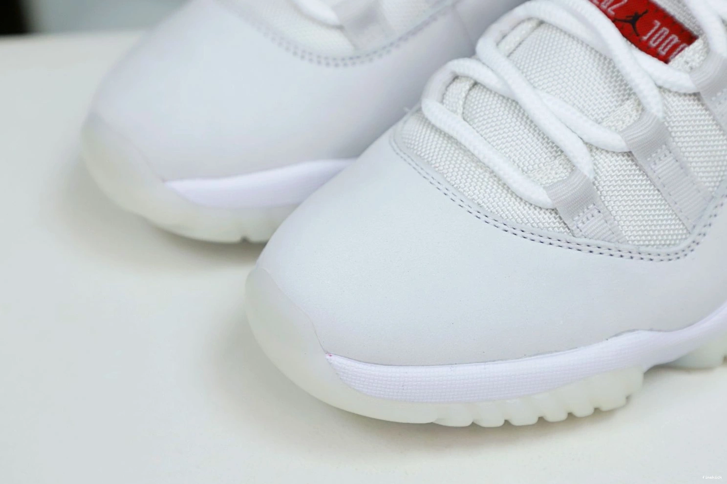 11 PLATINUM JORDAN TINT RETRO XI AIR 0912